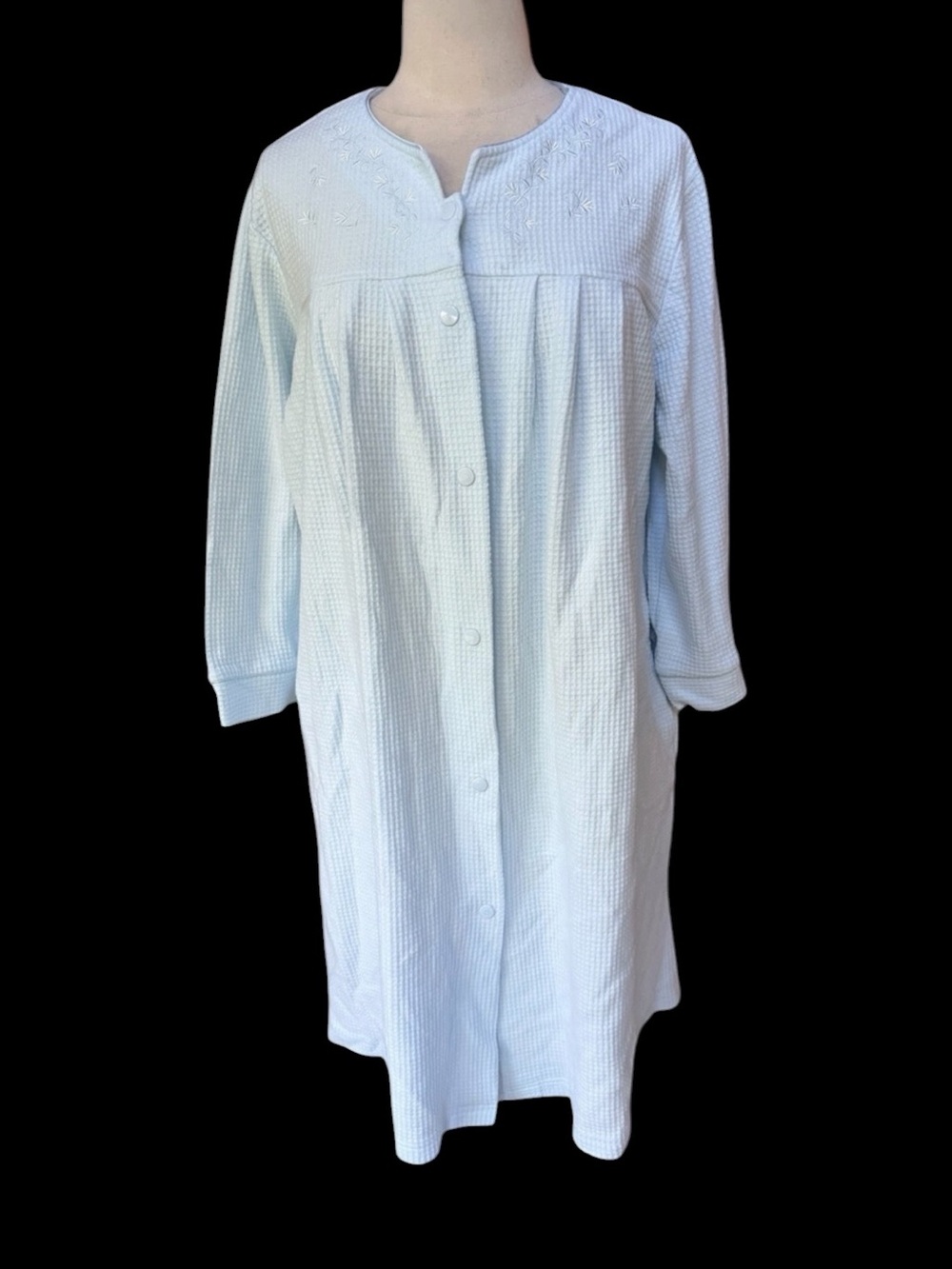 NWOT Miss Elaine Baby Blue Brushed Waffle Knit Snap Robe - Picture 1 of 7